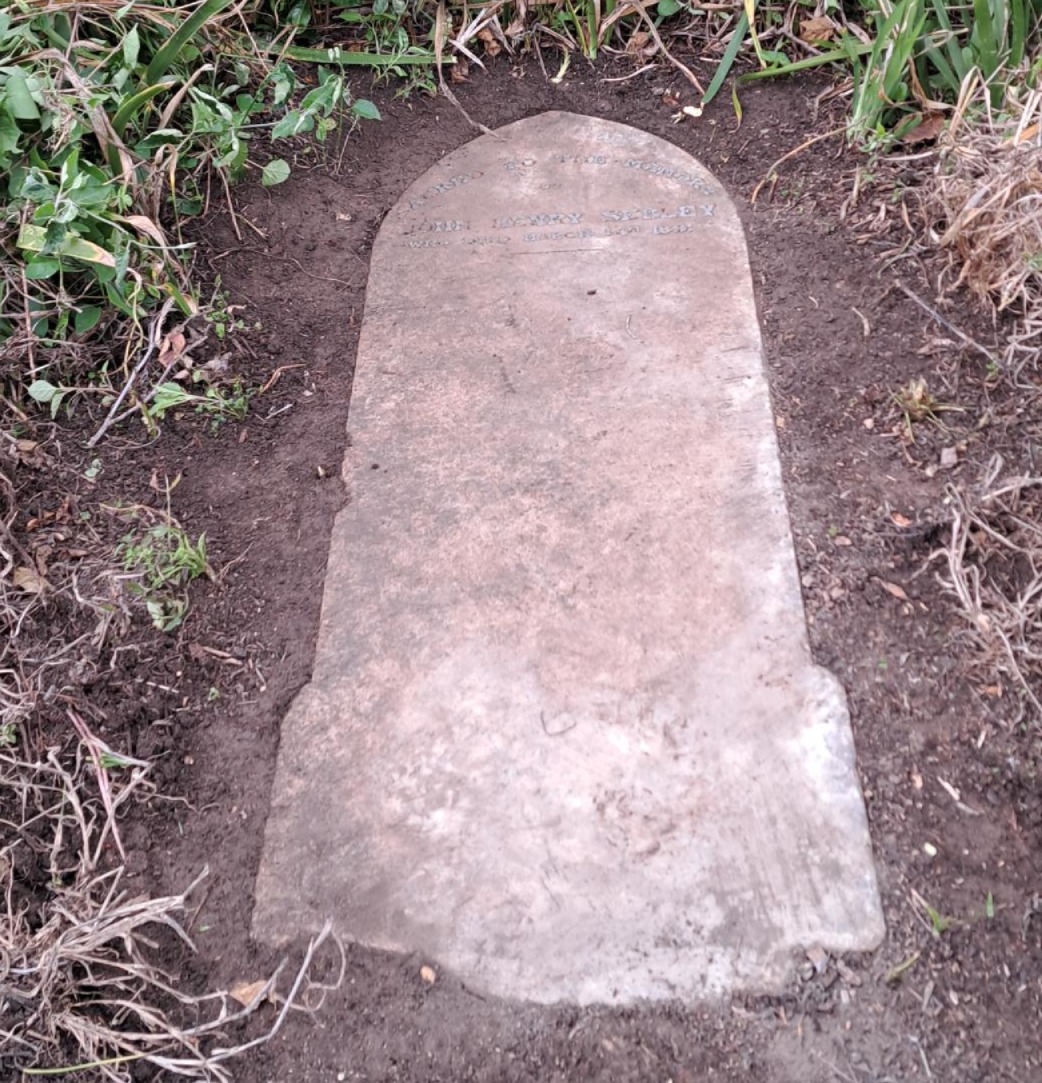 headstone