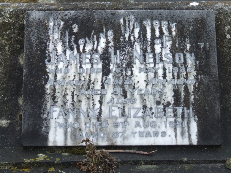 headstone