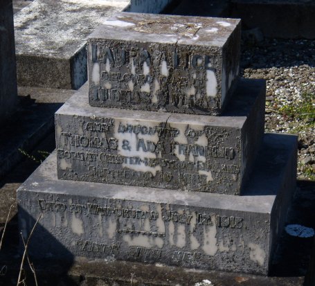 headstone